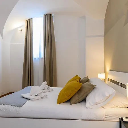 Cozy & With Private Entrance By Ndp Rent Řím