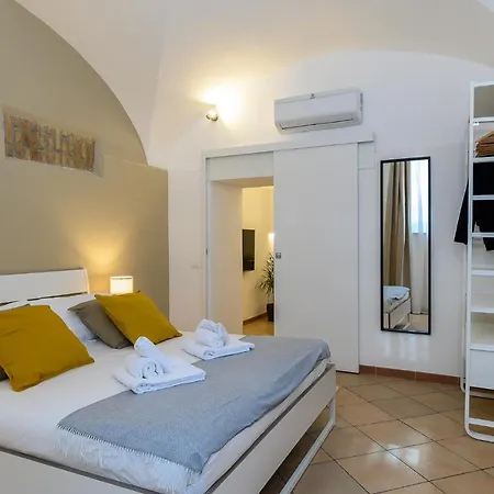 Cozy & With Private Entrance By Ndp Rent * Řím