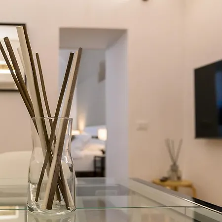 Cozy & With Private Entrance By Ndp Rent Roma